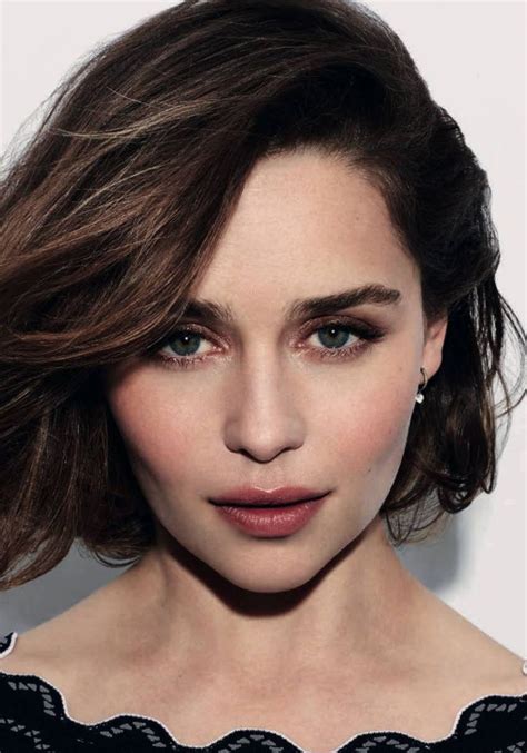 emilia clarke perfume.